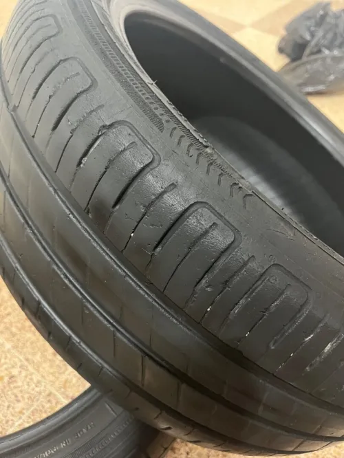 Pneu 195/45 R16