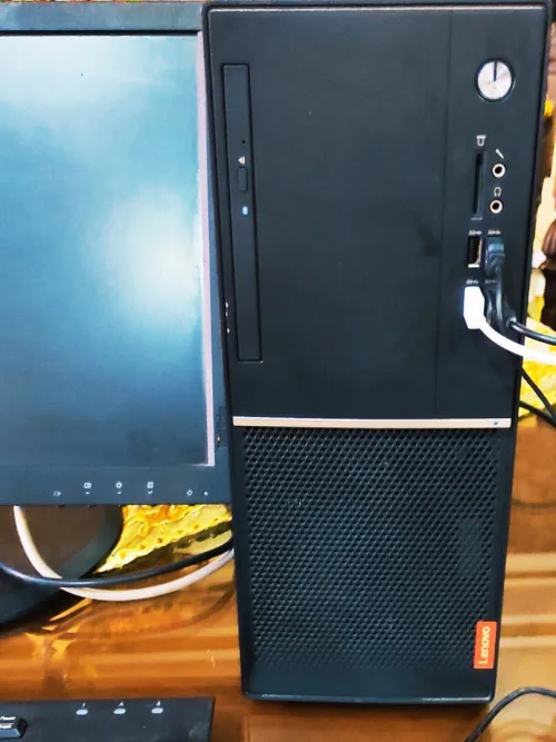 Desktop lenovo
