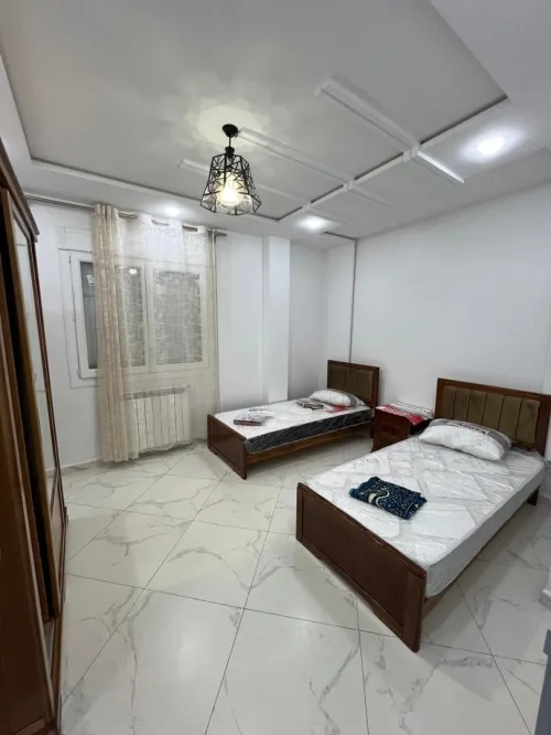 Location Appartement Niveau de villa F3 Alger Hydra