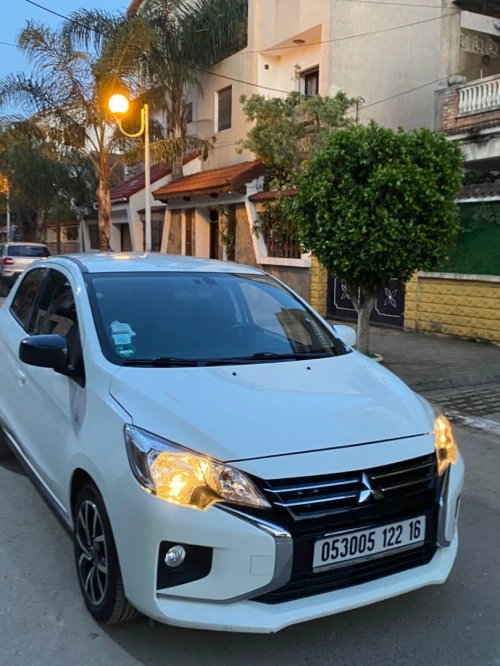 Mitsubishi Mirage 2022 Star
