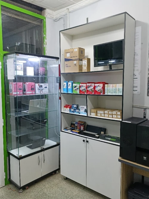 Liquidation magasin informatique