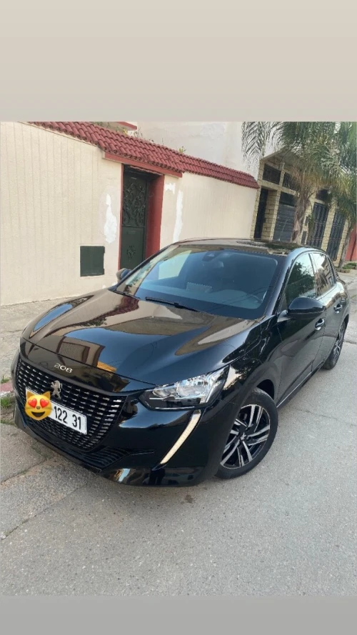 Peugeot 208 2022 Allure Facelift