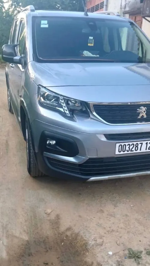 Peugeot Partner 2020 Tepee Allure 