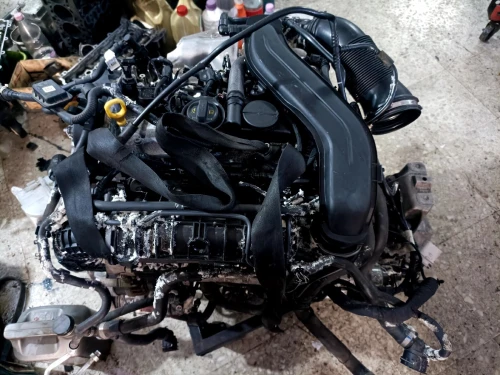 Vend moteur audi Q5 Q7 A6 A4 touareg  v6  
