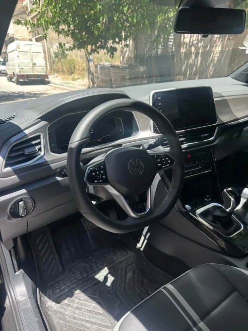 Volkswagen T-Roc 2025 R-Line 