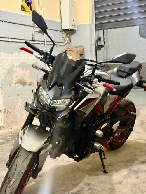 Kawasaki Z900 2023