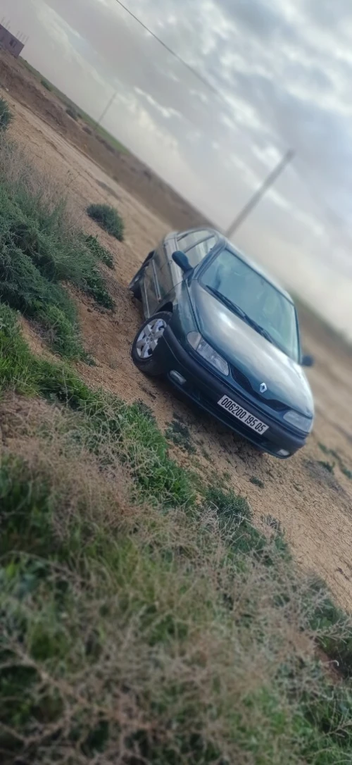 Renault Laguna 1 1995 Laguna 1