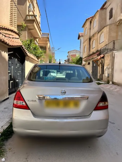 Nissan Tiida 5 portes 2007 