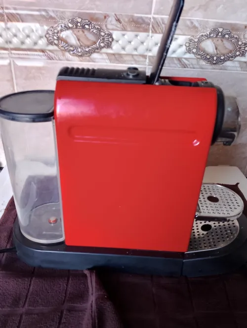 Machine à café Nespresso cafetière