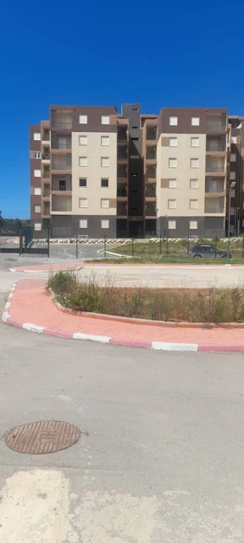Location Appartement F4 Alger Zeralda