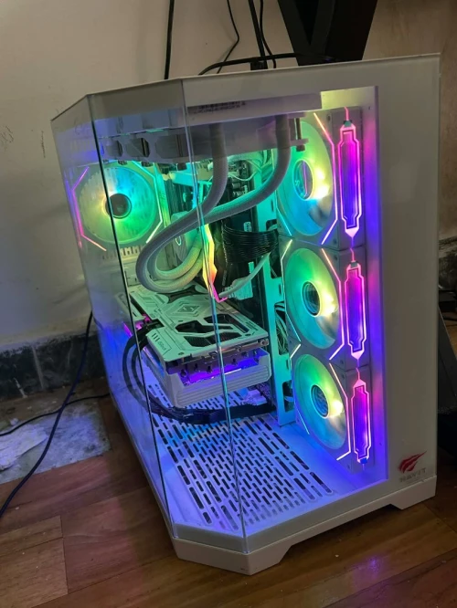 PC GAMER AMD RYZEN 7 9800X3D GPU ASROCK RX 9070XT RAM 32GB DDR5 6400MHZ + ECRAN ASUS 27" OLED 240HZ 1440p