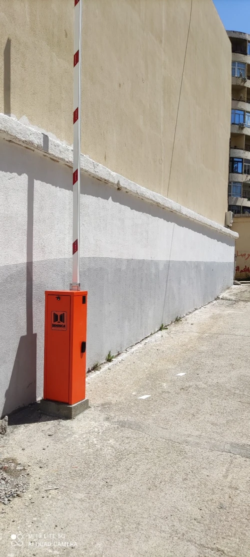 Barrière automatique / barrière électrique 