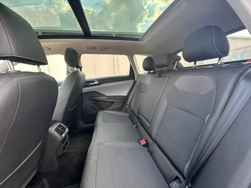Volkswagen Taos 2024 SE Black 