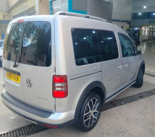 Volkswagen Caddy 2015 Cross