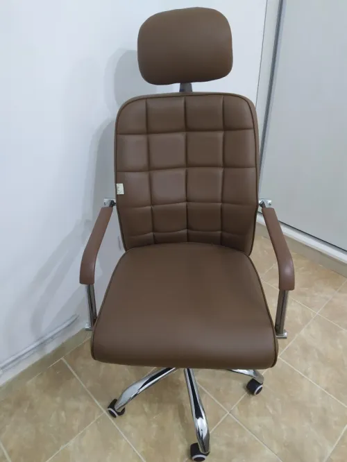 Chaise de bureau neuve 