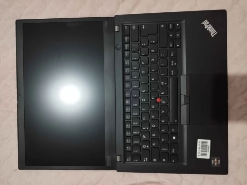 LENOVO THINKPAD T495s