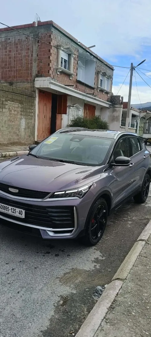 Geely Coolray 2025 