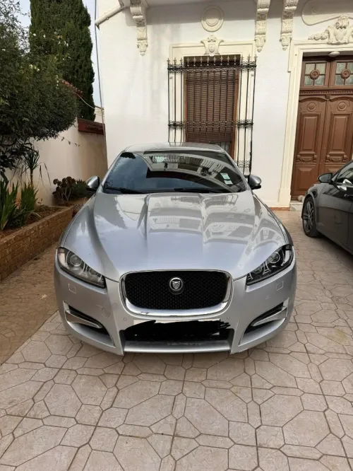 Jaguar XF 250 2015 Premium Luxury