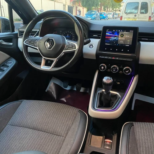 Renault Clio 5  2023 