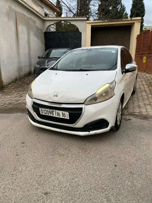 Peugeot 208 2016 Active Facelift