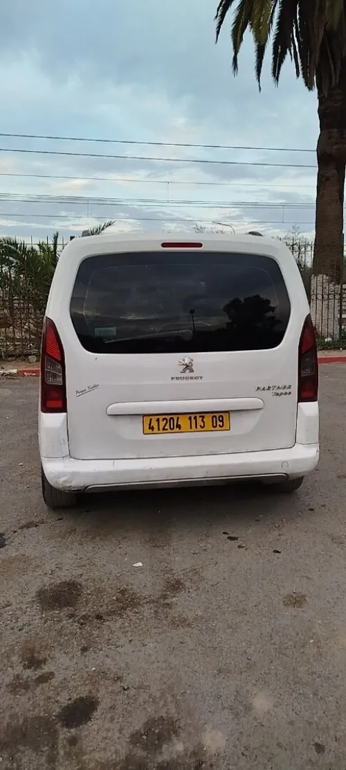 Peugeot Partner 2013 Tepee Allure 