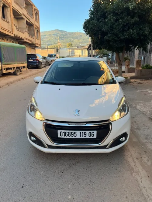 Peugeot 208 2019 Active Facelift