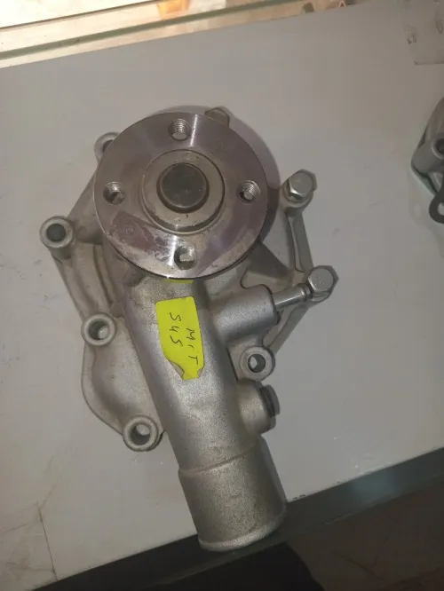 Pompe à eau mitsubishi engin