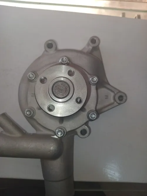 Pompe à eau toyota clark