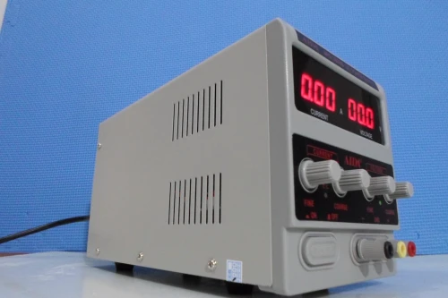 Alimentation labo AIDA 30V/5A
