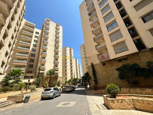 Location Appartement F4 Alger Said hamdine