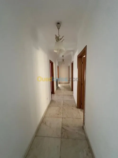 Location Appartement F4 Alger Said hamdine