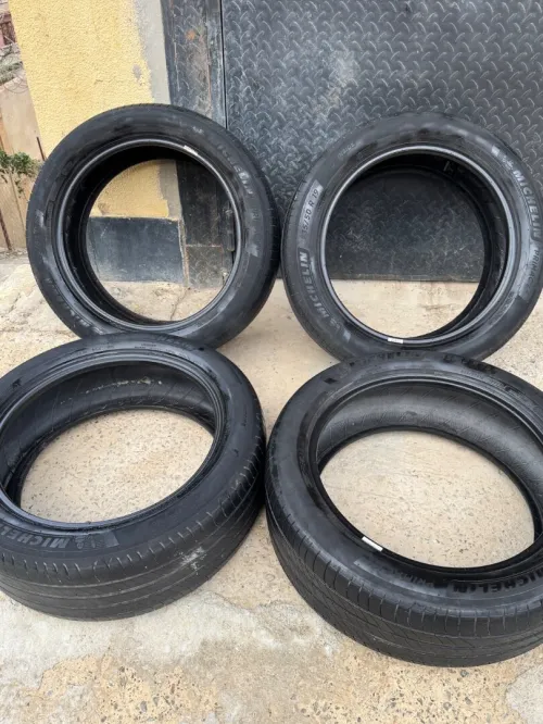 Tires R19 /235/50