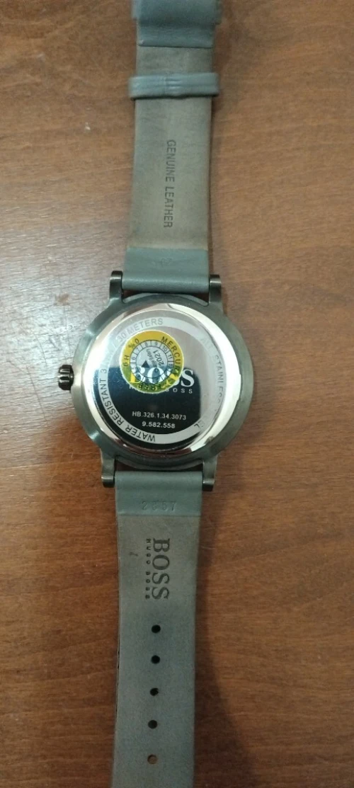 Vente montre homme Hugo Boss originale 