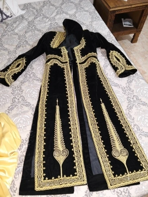 caftan noir velours & broderie dorées