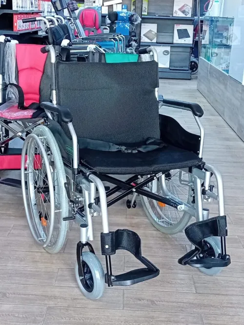 FAUTEUIL ROULANT PLIABLE