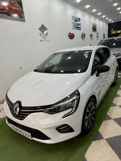 Renault Clio 5  2023 Intense