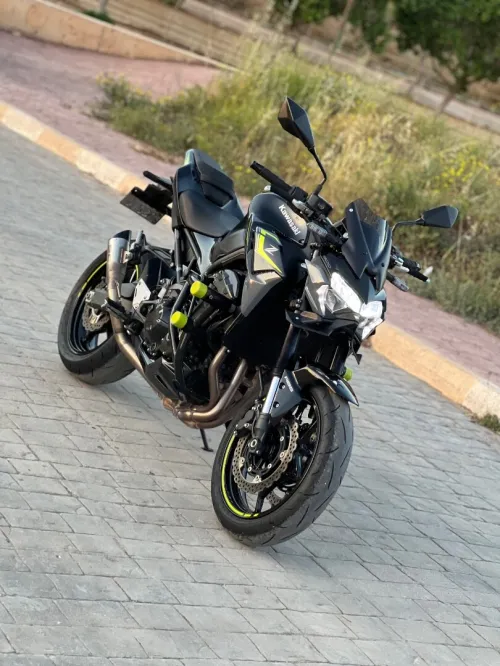 Kawazaki Z900 2024