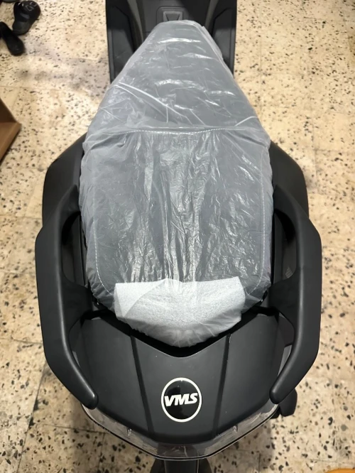 V Max 200 2025