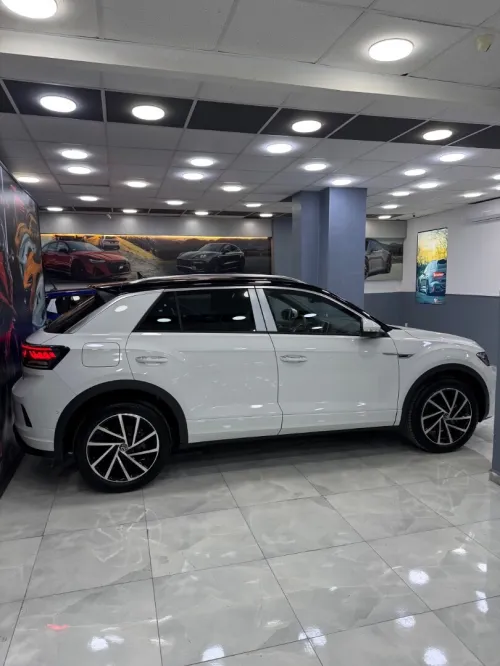 Volkswagen T-Roc 2025 R-Line 