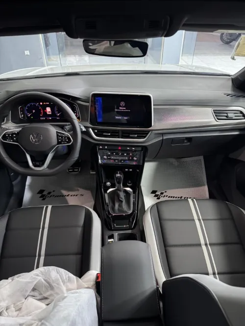 Volkswagen T-Roc 2025 R-Line 