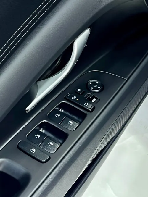 Hyundai ELANTRA 2025 GLX