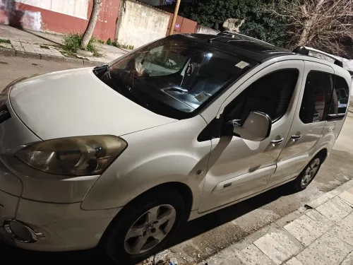 Peugeot Partner 2012 Tepee Allure 