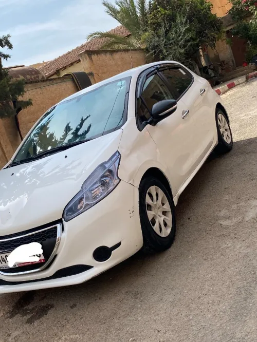 Peugeot 208 2013 Access