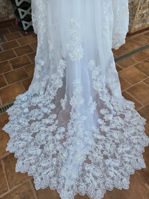 Robe mariée demestrios