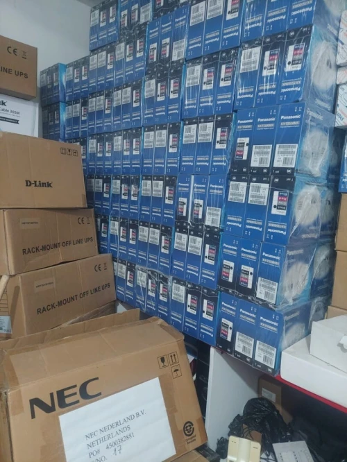TELEPHONE SILMPLE AVEC AFFICHEUR PANASONIC KX-TS500MX KX-TG212 KX-TG1711 CHEETA ALCATEL T26 FAX STANDARD NEC SL2100 TES824 NS500