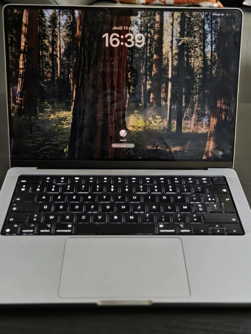 Appel Macbook pro14 m2