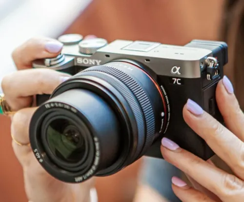 sony A 7C