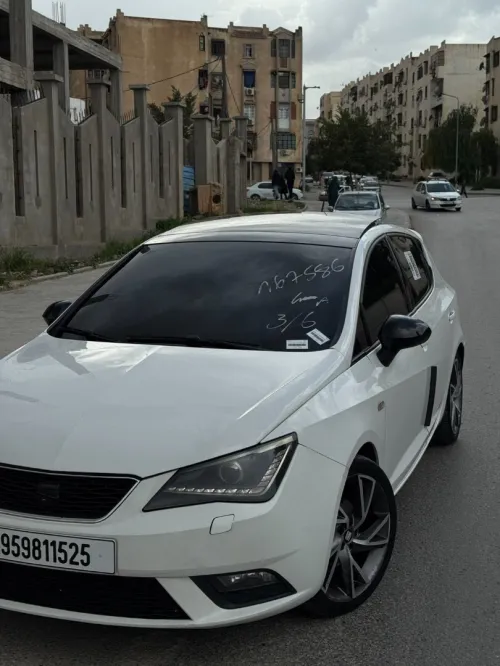 Seat Ibiza 2015 Black Line