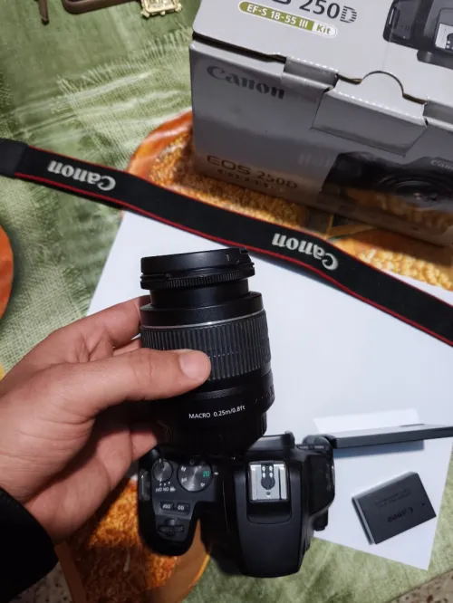 camera canon eos 250d