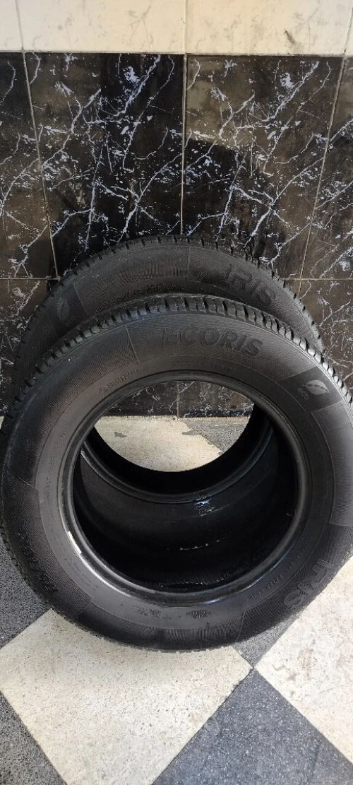 Iris Tyres 175/70/14
